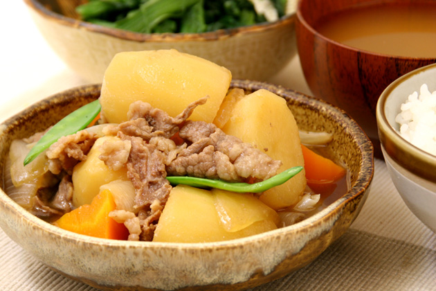 明治时代-日本料理的变迁 土豆炖肉（肉じゃが） 图
