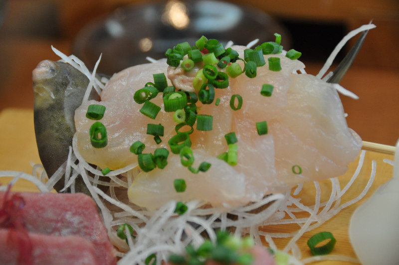 日本美食-料理菜单：马面鱼刺身（皮剥） 马面鱼 橡皮鱼 图
